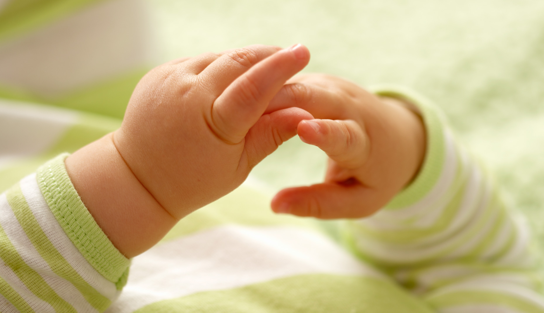 Babies: Hands